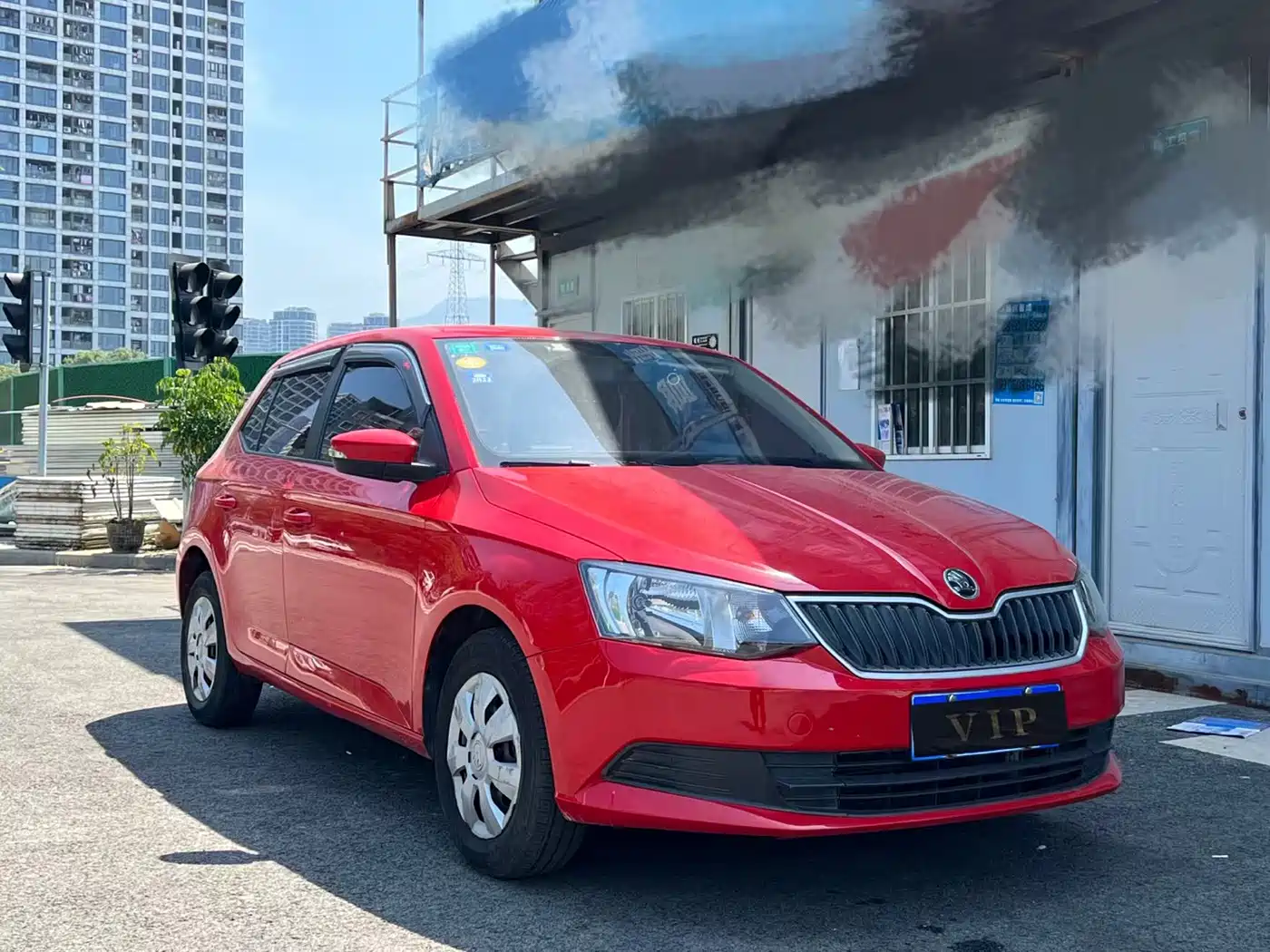 Škoda Fabia 2015 1.4L Automatic Advance Edition фото 3
