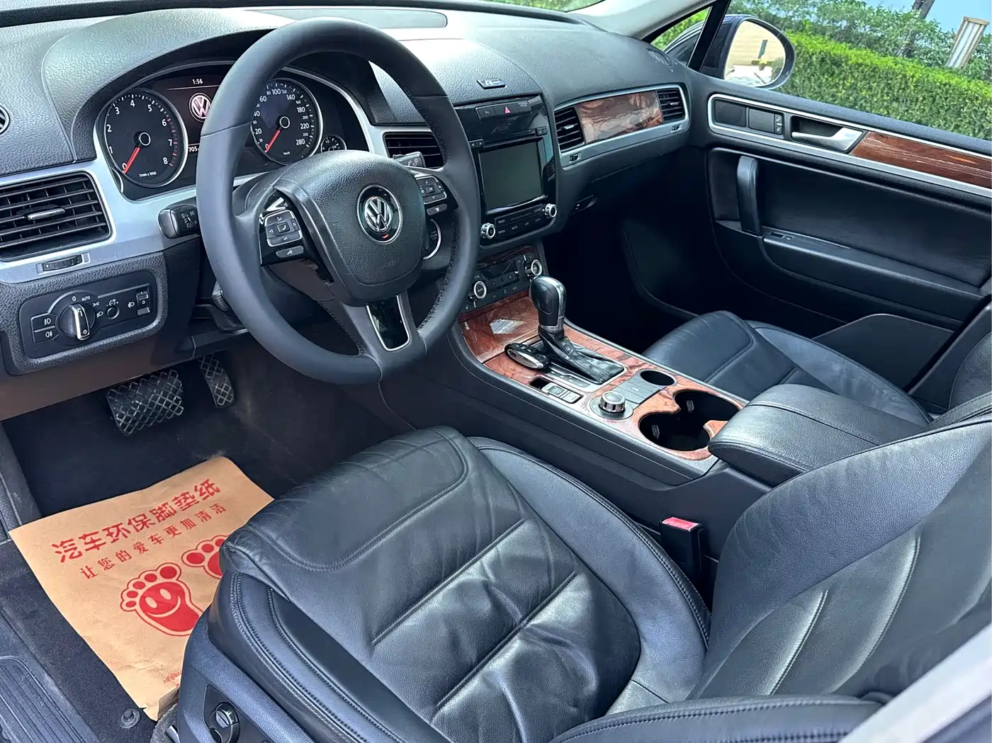 Volkswagen Touareg 2011 3.0TSI Standard фото 7