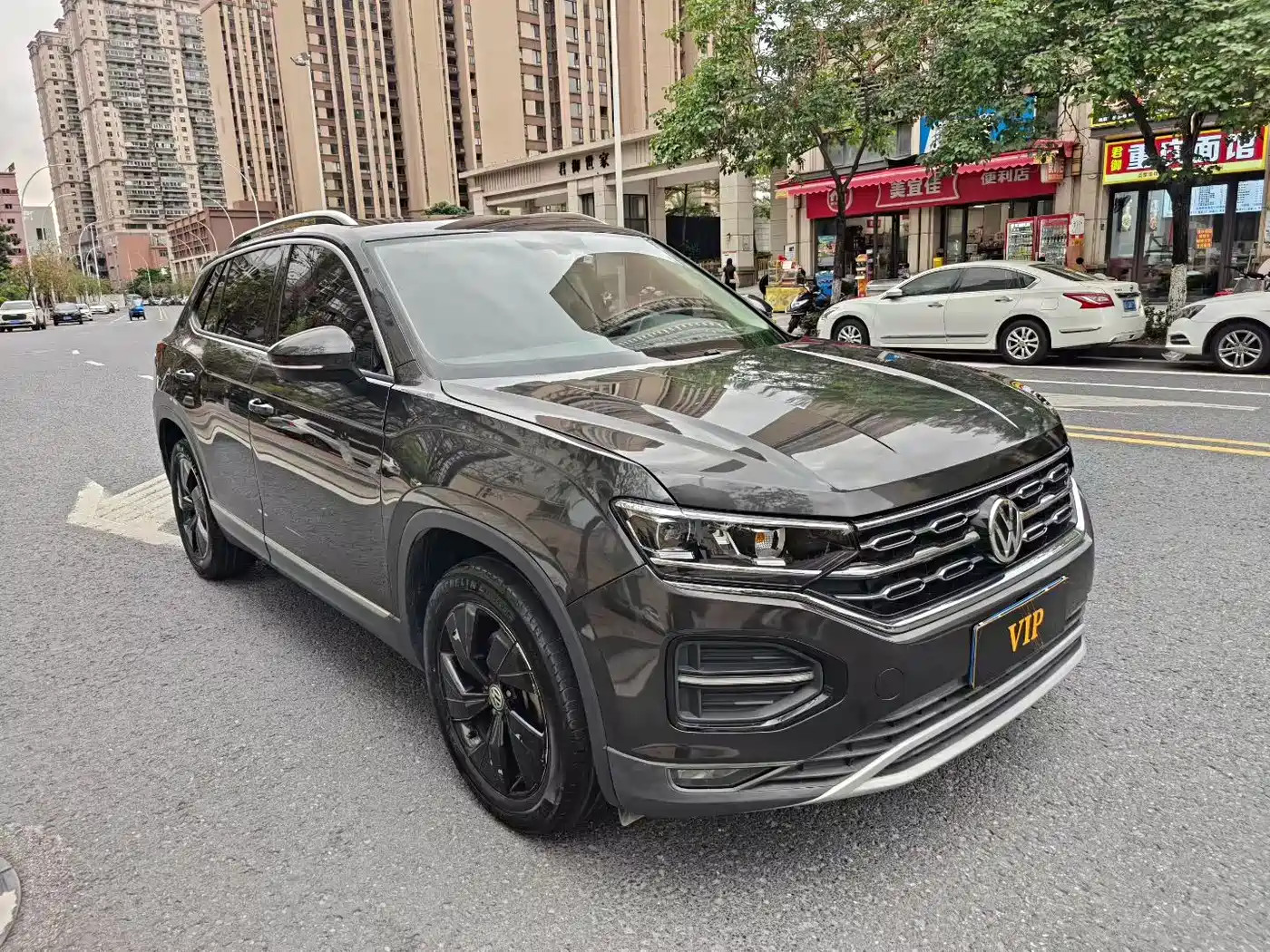 Volkswagen Tayron 2019 330TSI 2WD Luxury China VI фото 3