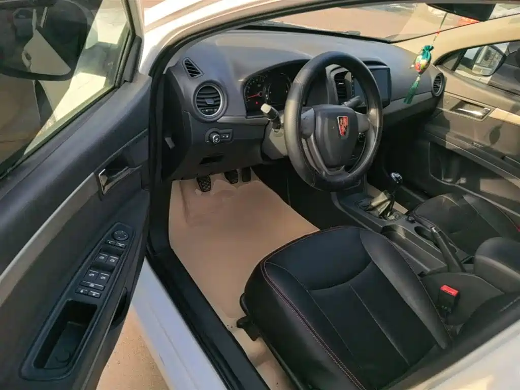 Roewe 350 2016 2015 Model 1.5L Manual Luxury Sunroof Edition