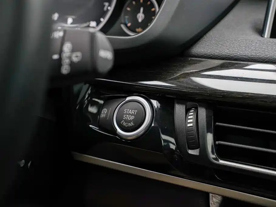 BMW X5 (Import) 2014 xDrive35i Elegance фото 35