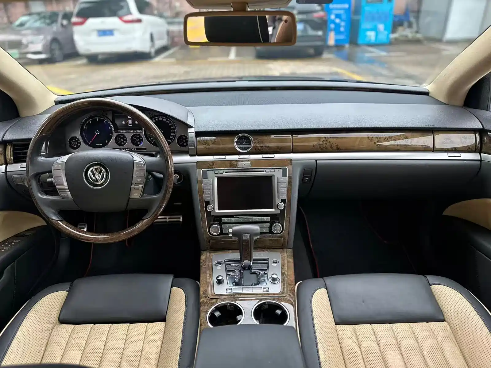 Фото 6 - Volkswagen Phaeton