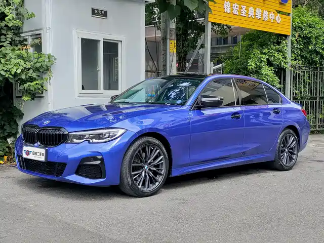 BMW 3 325Li, M Чёрный спорт-пакет