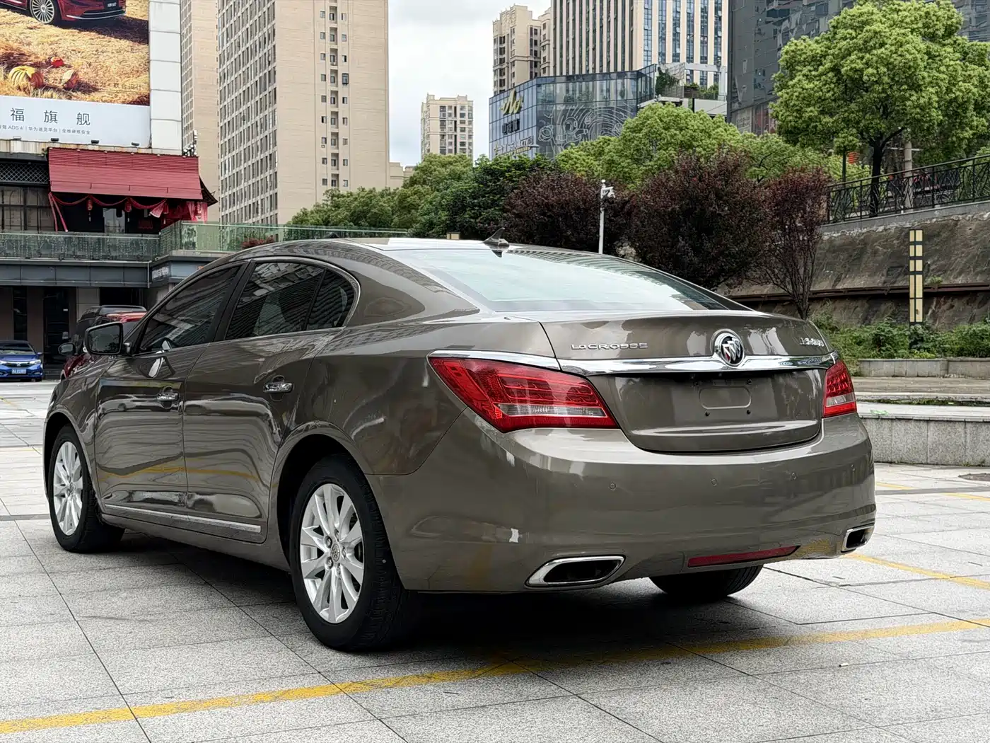 Buick LaCrosse 2013 2.4L SIDI Elite Comfort фото 6