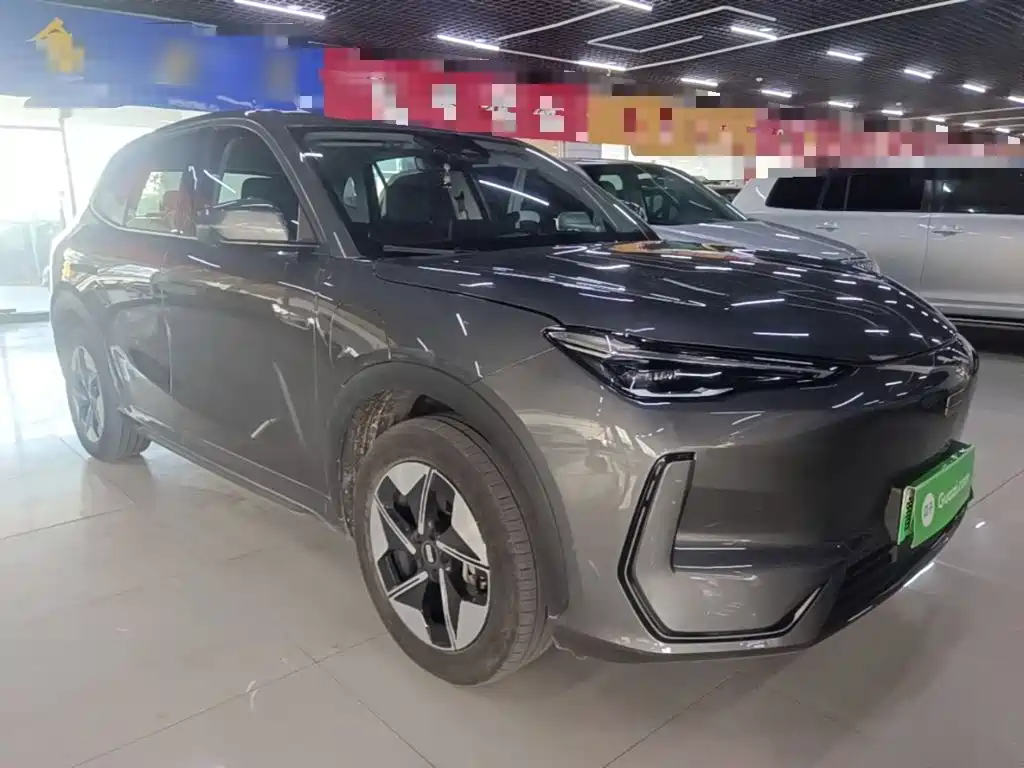 Фото 4 - Geely Galaxy Galaxy E5