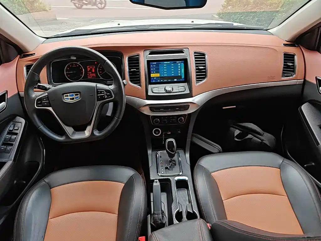 Фото 10 - Geely Vision