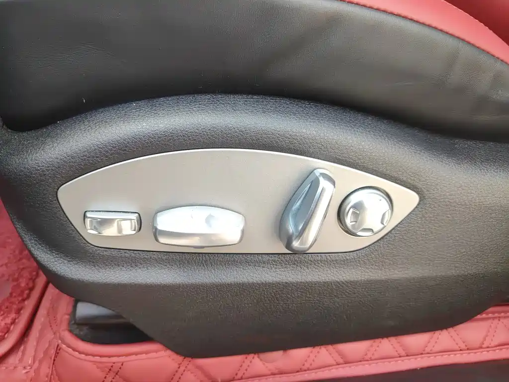 Porsche Macan 2025 2025 Macan 2.0T Dream Chaser Edition