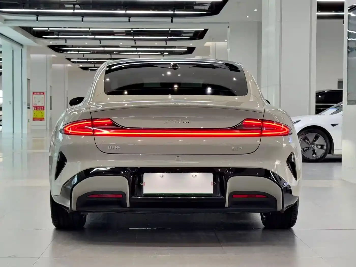 XIAOMI CAR XIAOMI SU7