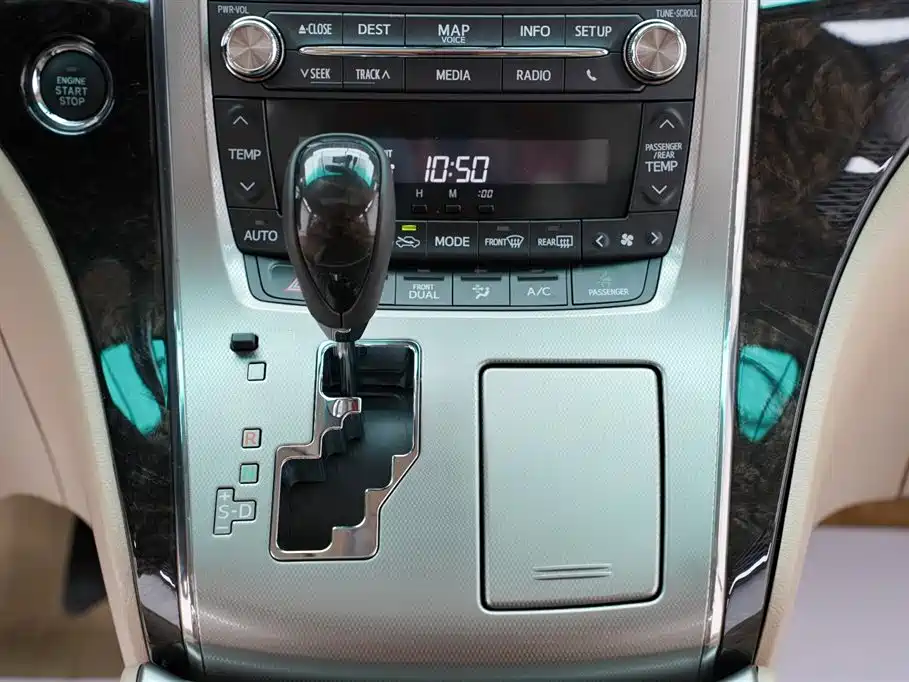 Toyota Alphard 2012 3.5L Premium Edition фото 17