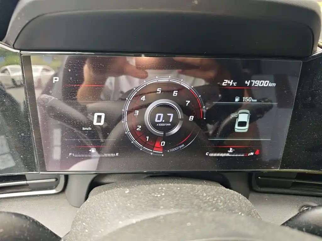 Hyundai Elantra 2021 240TGDi DCT LUX Premium Edition фото 8