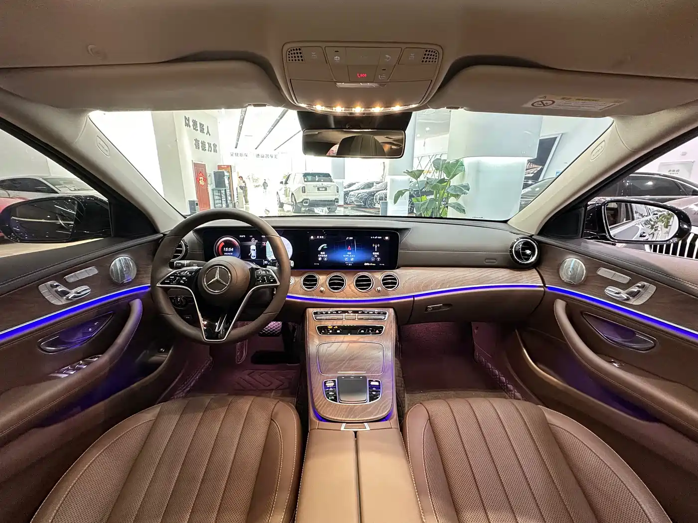 MERCEDES-BENZ E CLASS