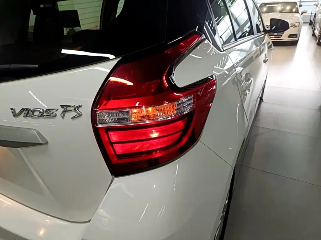 Toyota Vios FS 2017 2017 1.5L CVT Trend Edition