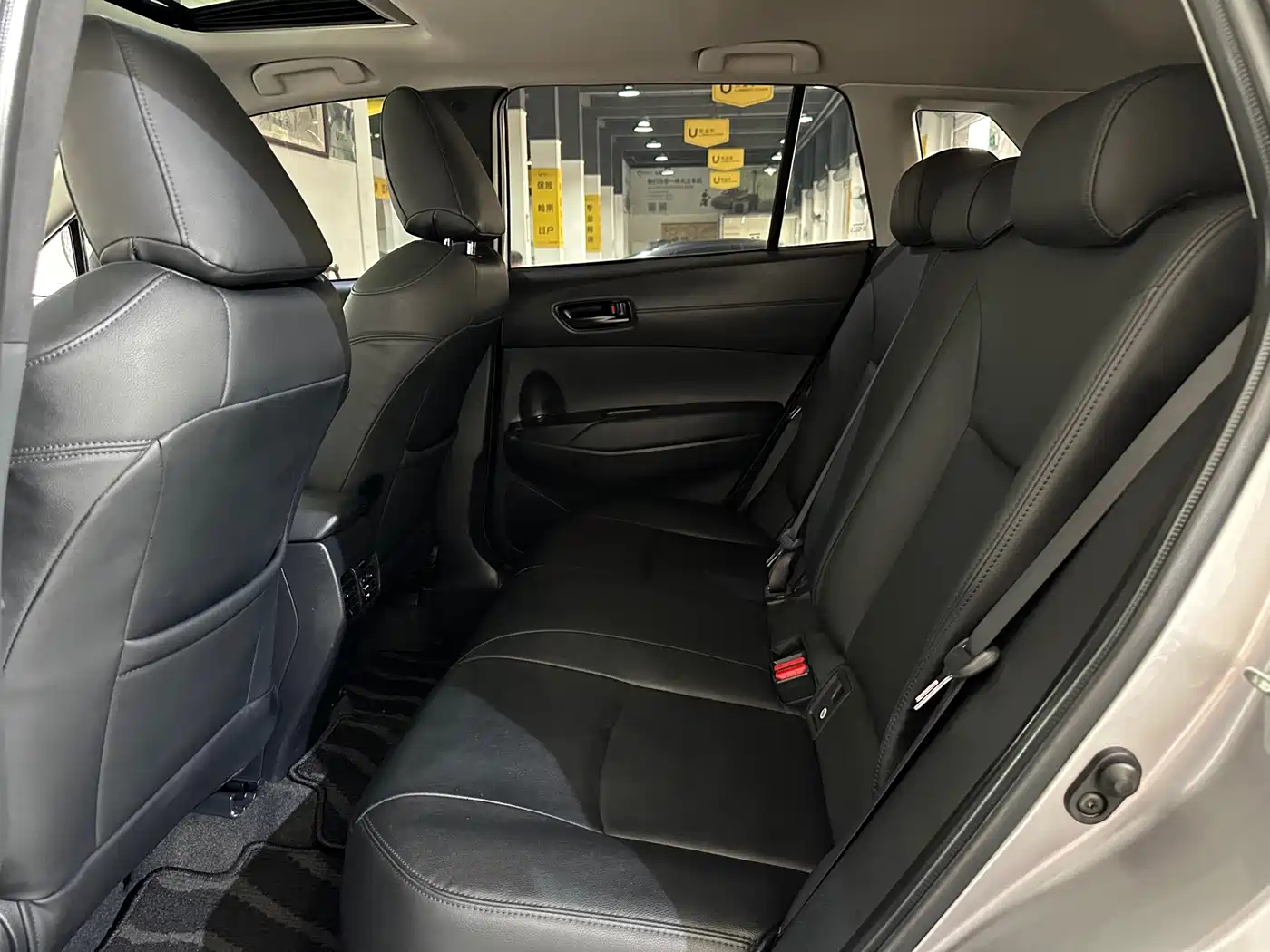 Toyota Corolla Cross 2022 2.0L Elite Edition фото 5