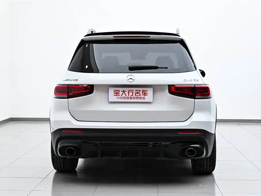 MERCEDES-BENZ GLB AMG