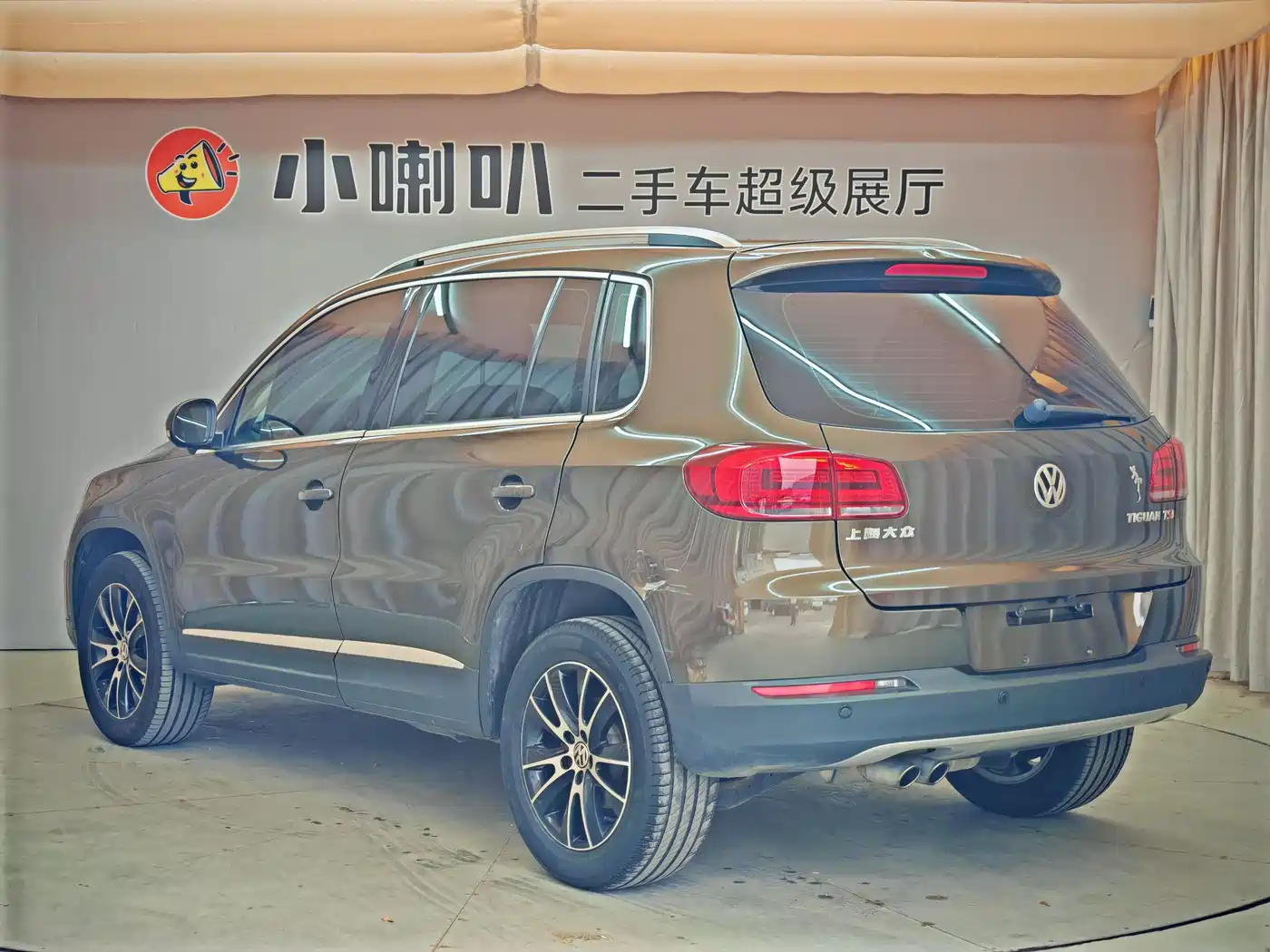 Volkswagen Tiguan 2015 1.8TSI Automatic 2WD Highline фото 6