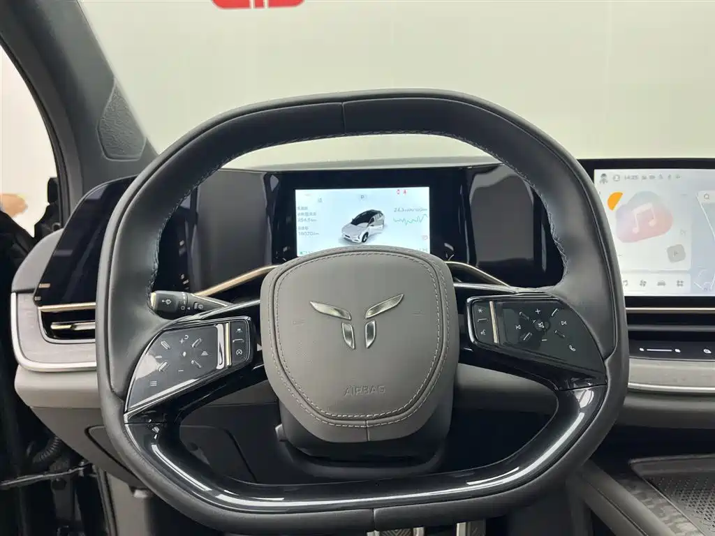 Hongqi HONGQI TIANGONG 08