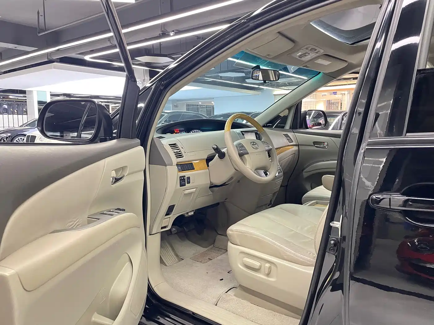 Toyota Previa 2007 3.5L 7-Seater Luxury фото 6