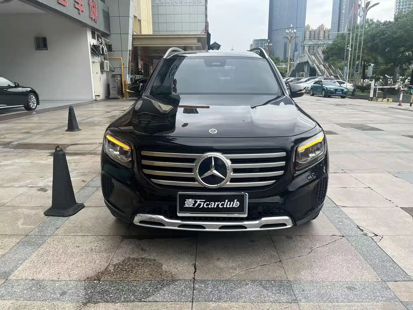 Mercedes-Benz GLB 2025 2025 Model GLB 220 Fashion Style