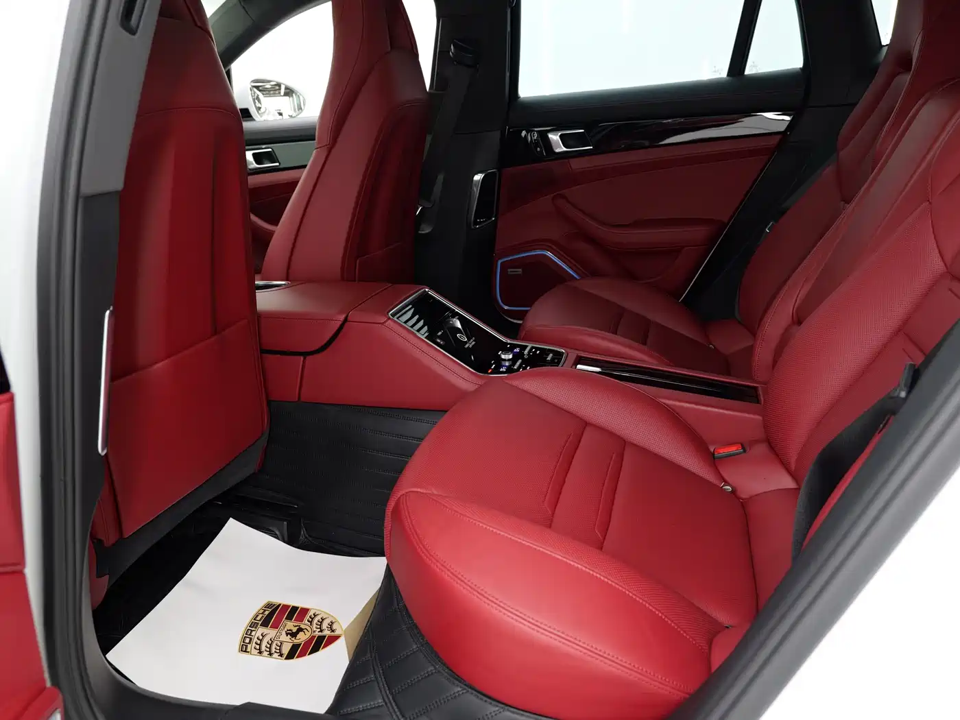 PORSCHE PANAMERA NEW ENERGY