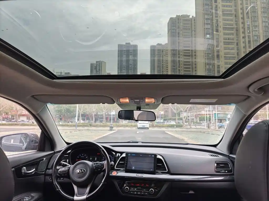 Фото 6 - Kia K4