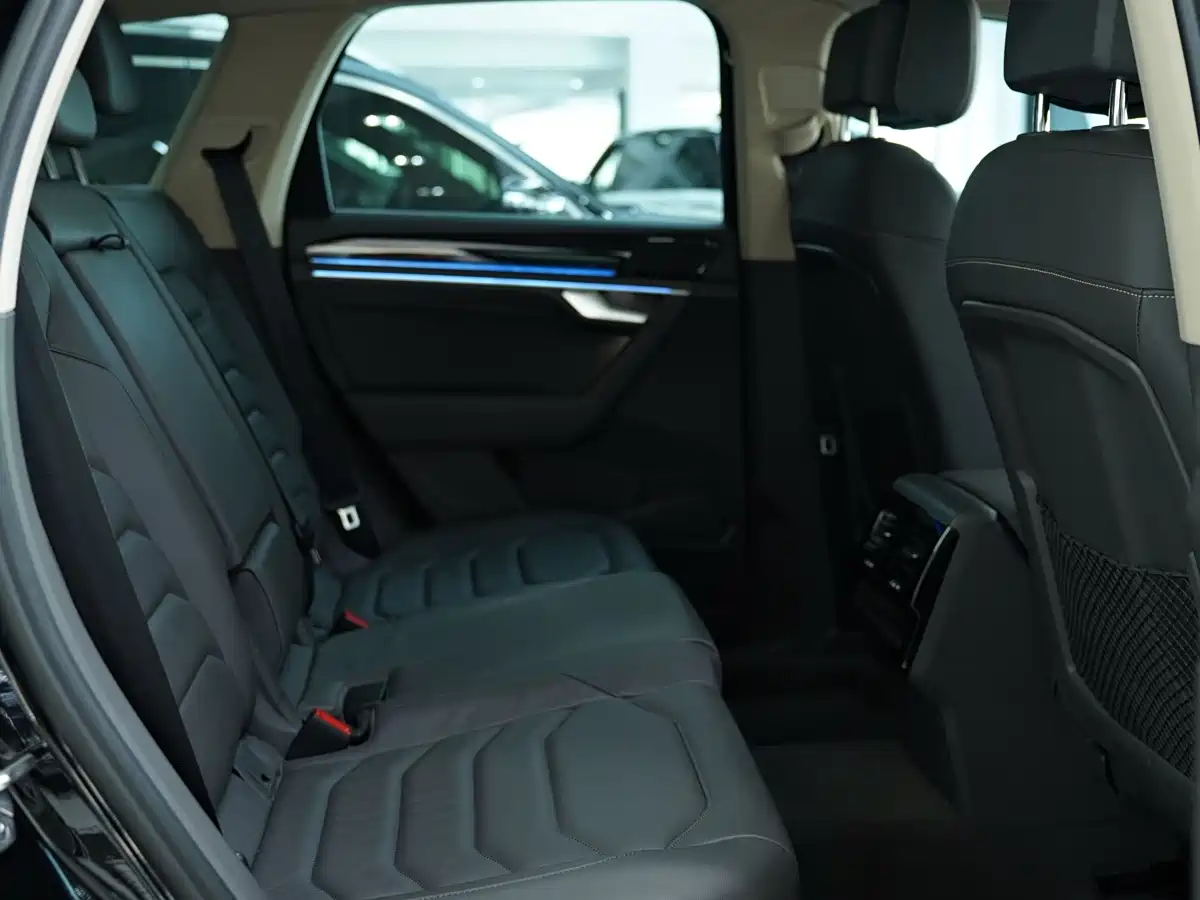 Photo 12 - Volkswagen Touareg