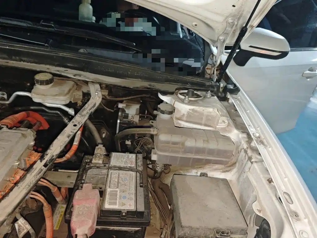 Фото 22 - BYD Qin PLUS