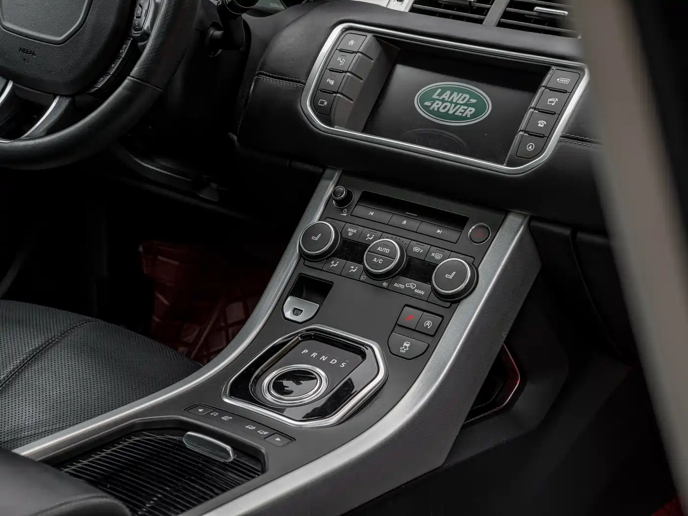 Land Rover Range Rover Evoque 2016 Model 2.0T Tilt Orange Limited Edition фото 10