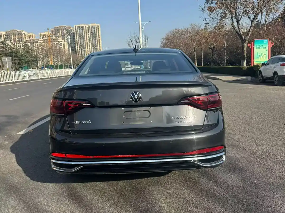 Volkswagen Sagitar 2023 Model Year 200TSI DSG Surpass Edition фото 5