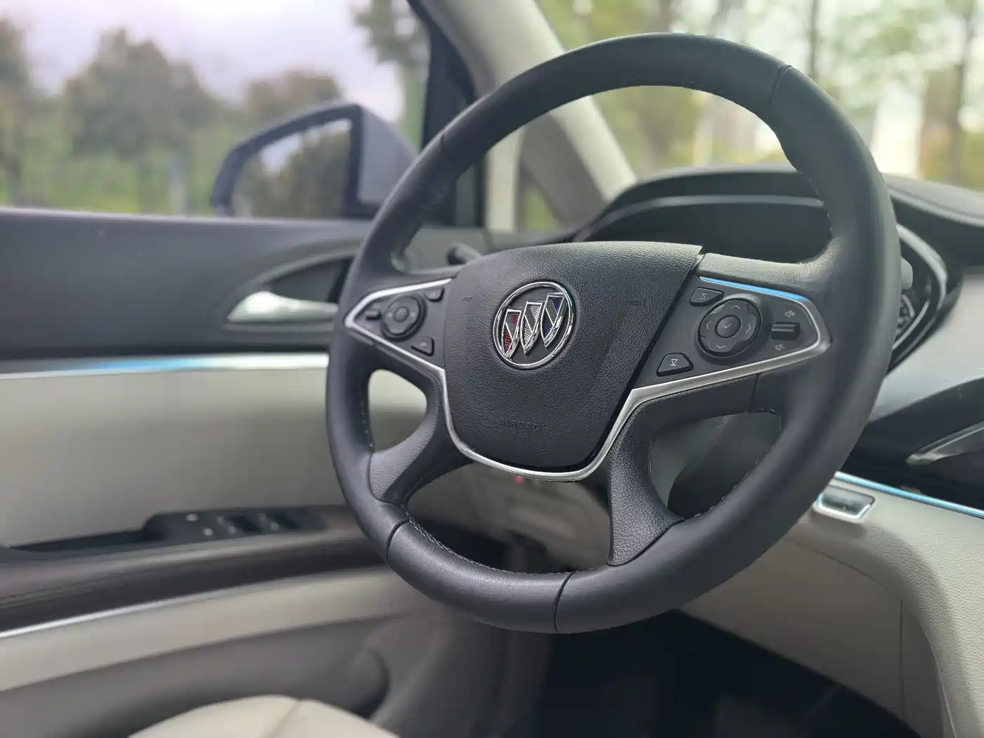 BUICK GL8