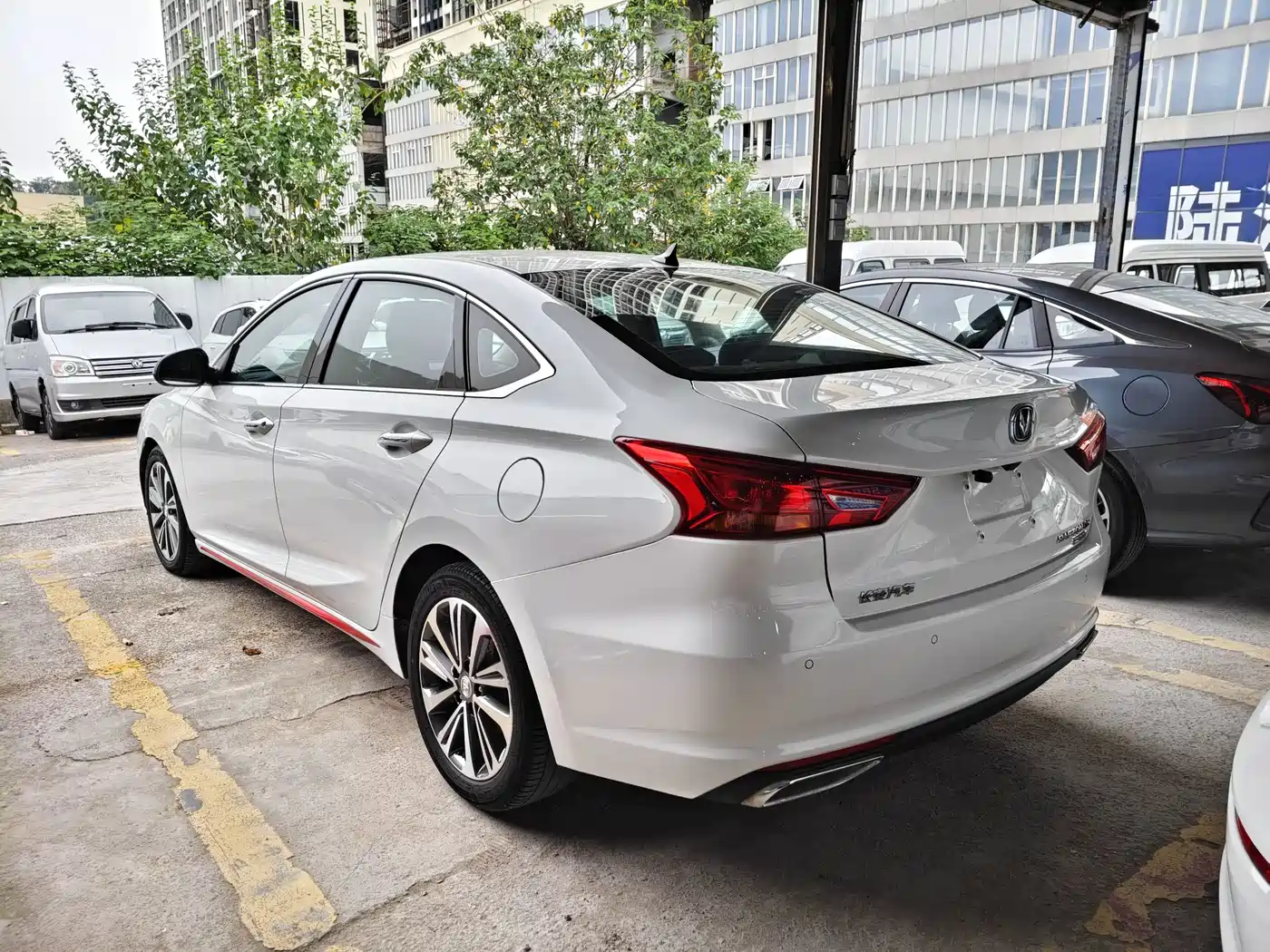 Changan Ruicheng CC 2021 2021 Blue Whale Edition 1.5T DCT Luxury