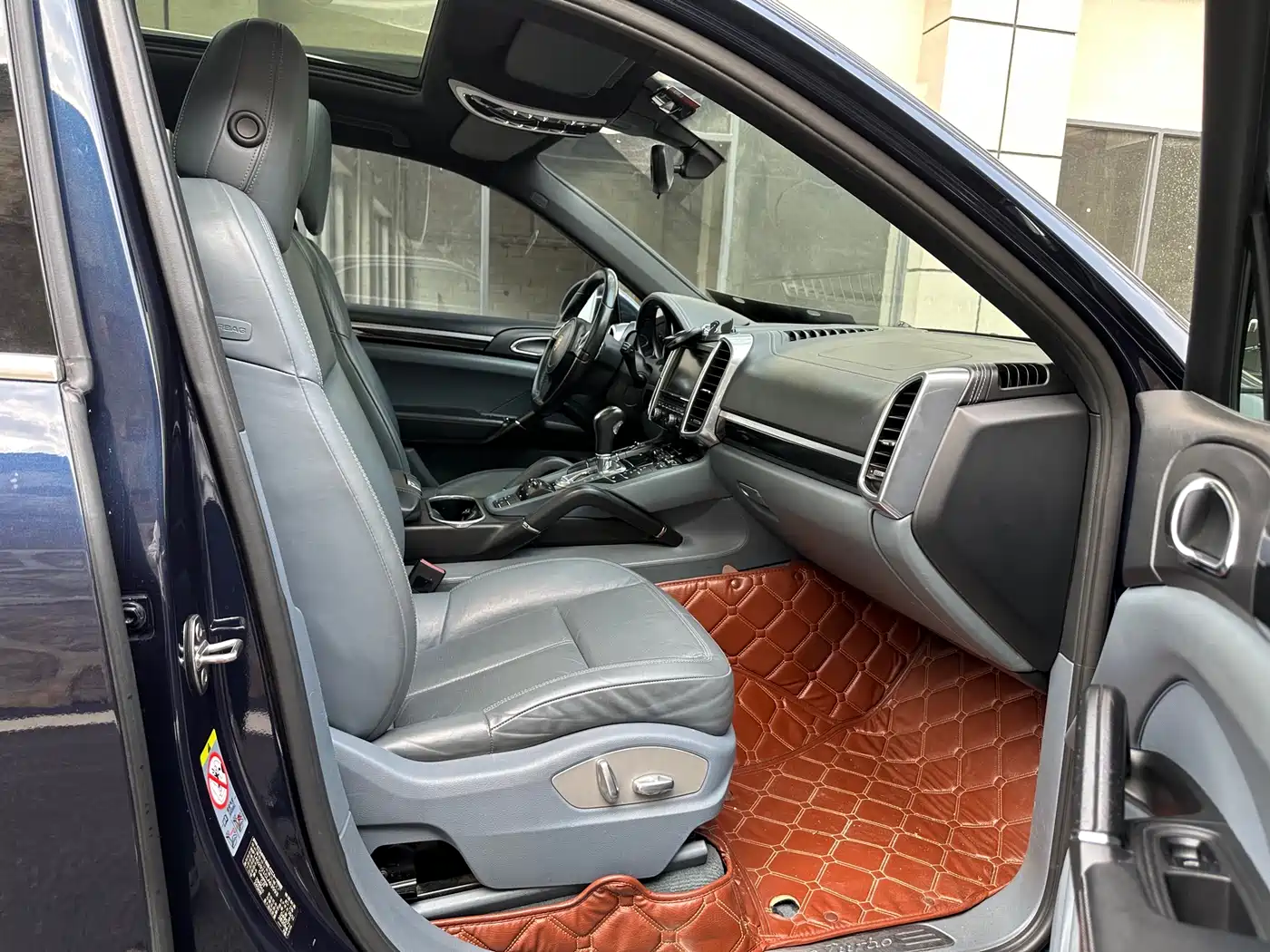 Porsche Cayenne 2011 Cayenne 3.0T фото 10