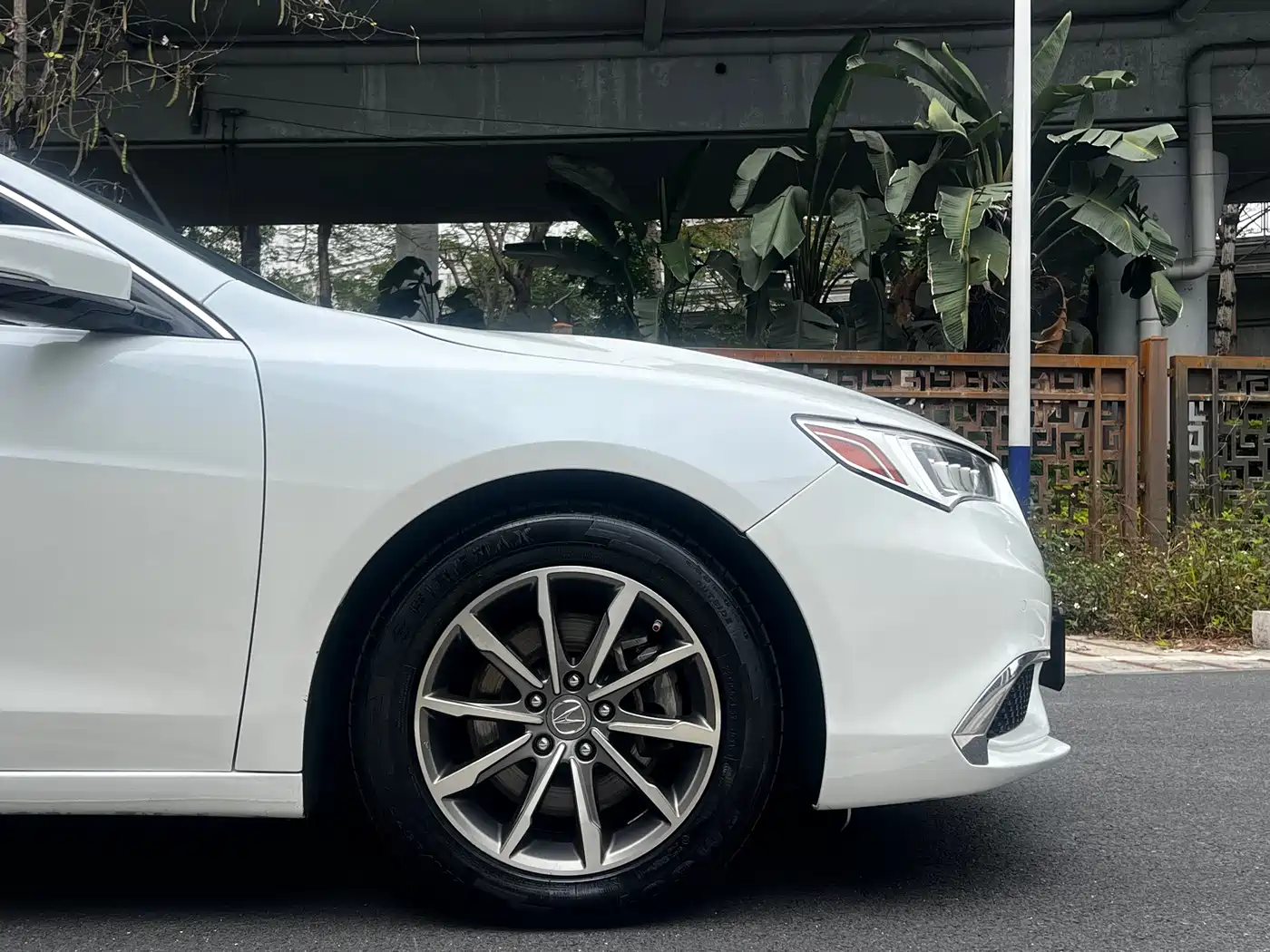 Acura TLX-L 2018 2.4L Joy Edition фото 10