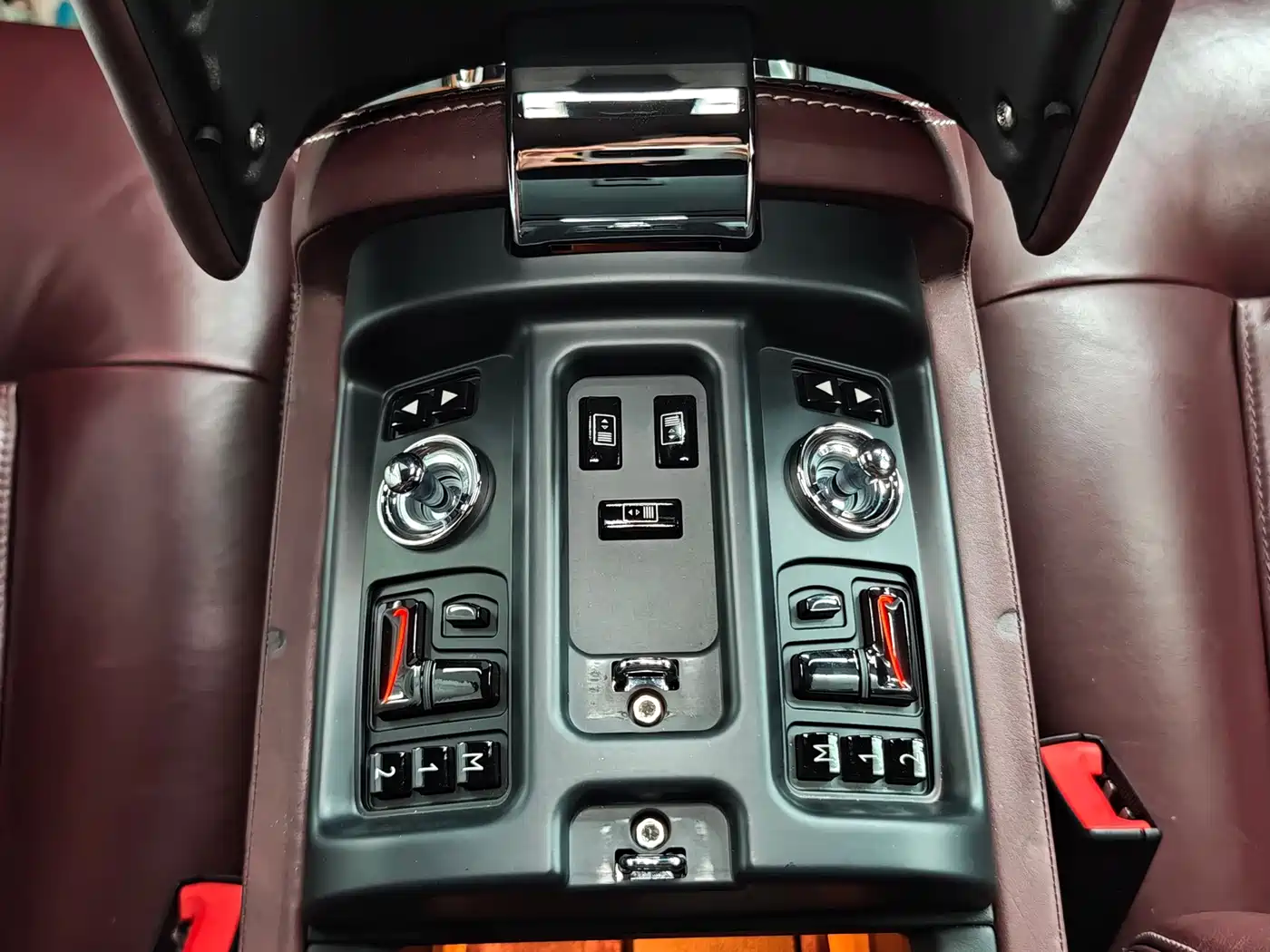Фото 15 - Rolls-Royce Phantom