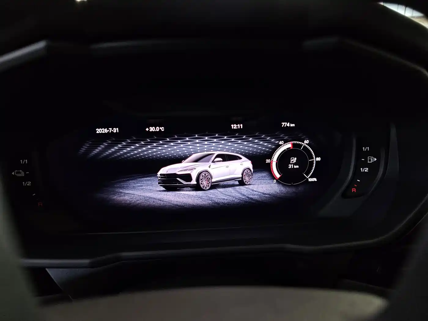 Lamborghini Urus SE 2026 2025 4.0T Standard Edition