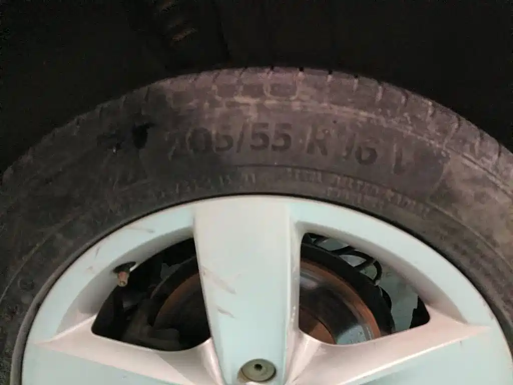 Фото 7 - Volkswagen Sagitar