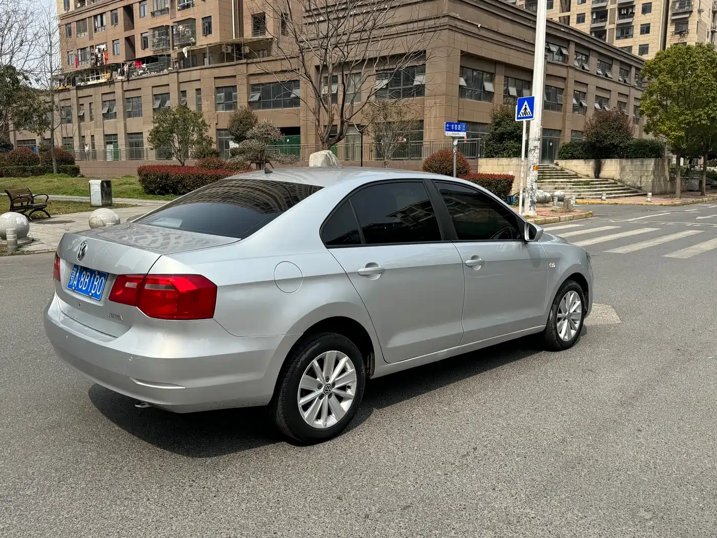 Volkswagen Jetta 2015 Value Edition 1.6L Automatic Comfort фото 3