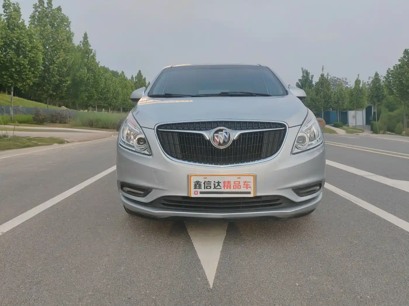 Buick GL8 2017 25S Luxury China V фото 2