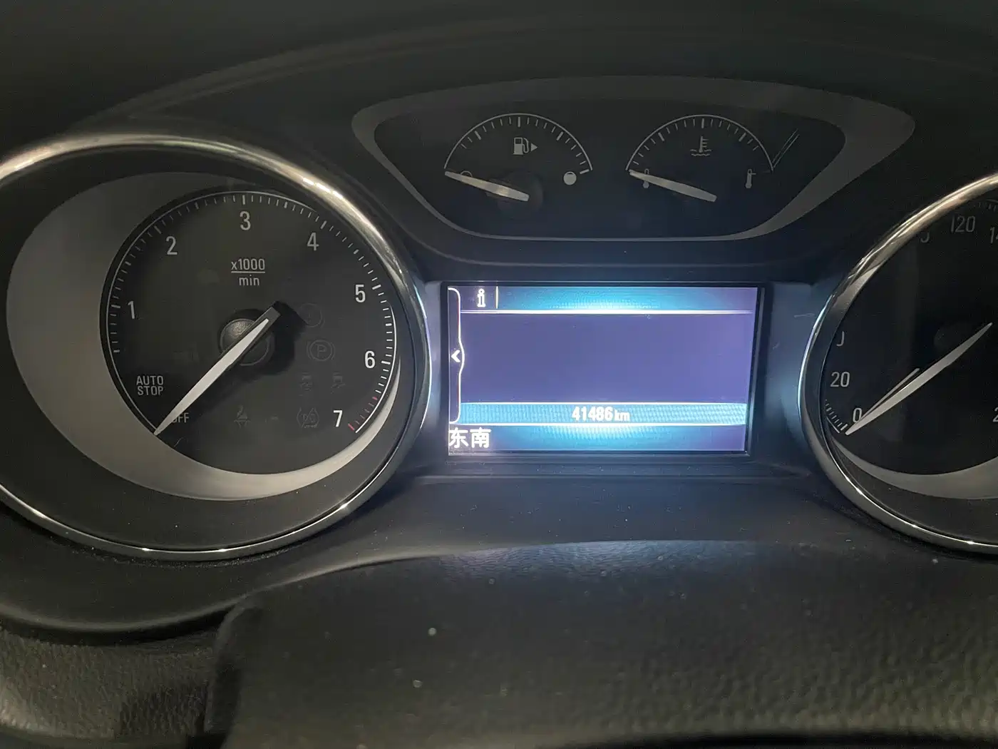 Buick Envision Plus 2020 20T FWD Leading фото 17
