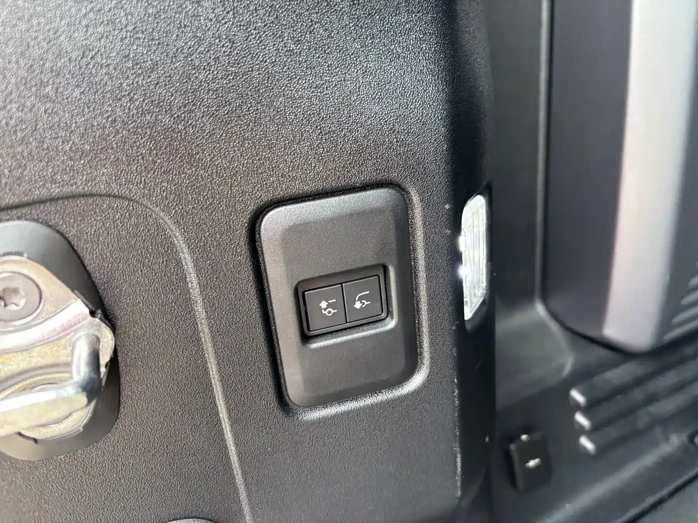 Фото 30 - Land Rover Defender