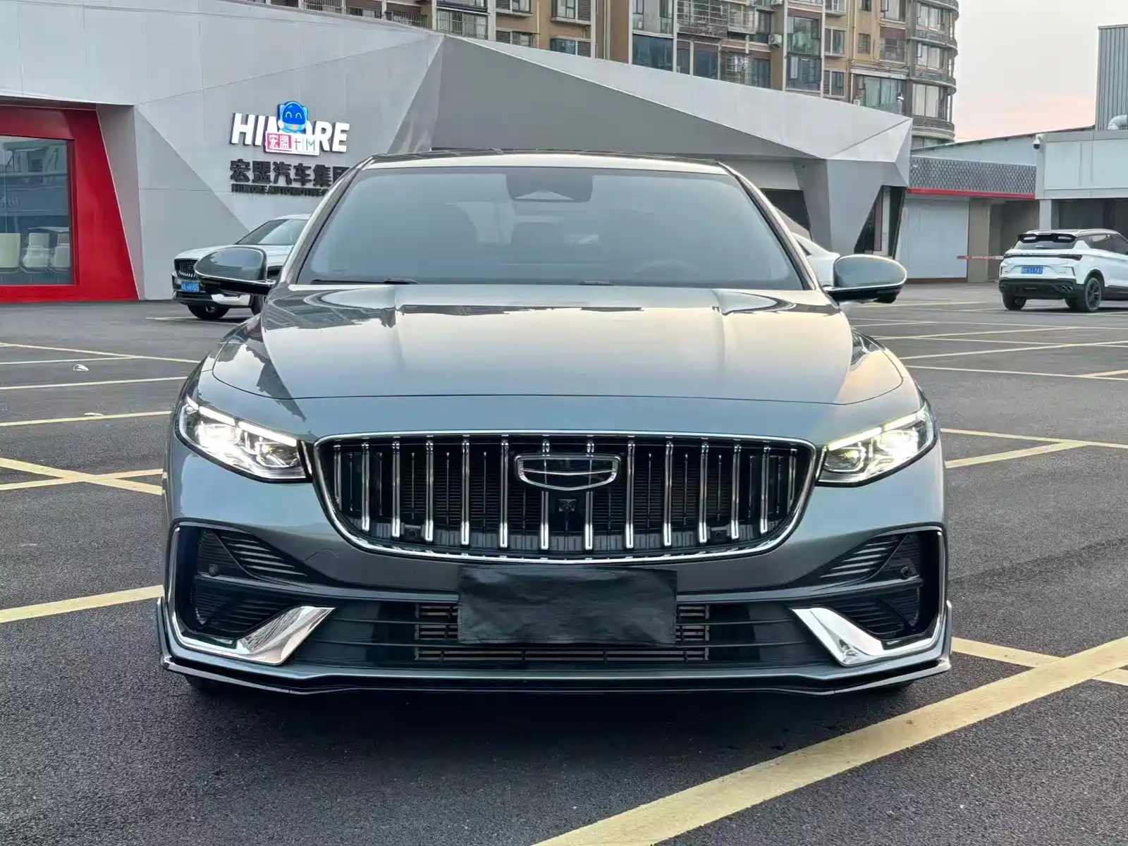 Фото 3 - Geely Preface