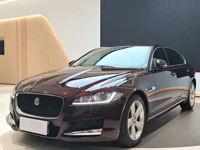 JAGUAR XFL