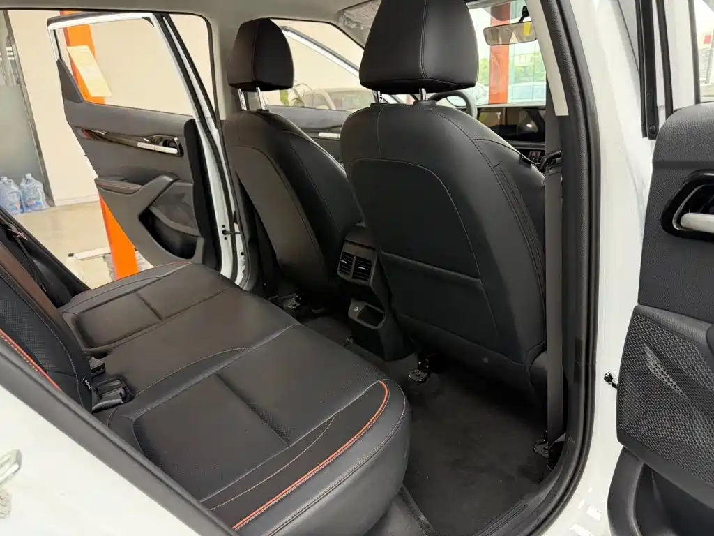Kia Seltos 2026 2023 1.5L CVT Luxury Edition