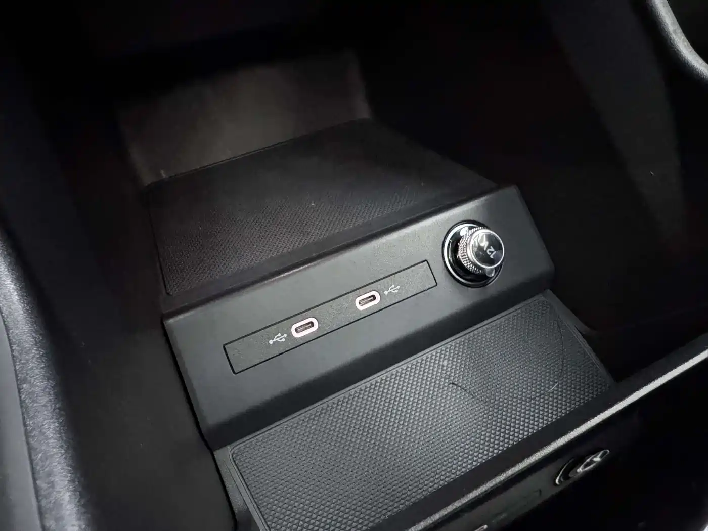 Audi Q4 e-tron 2026 2024 40 e-tron Pioneer Edition