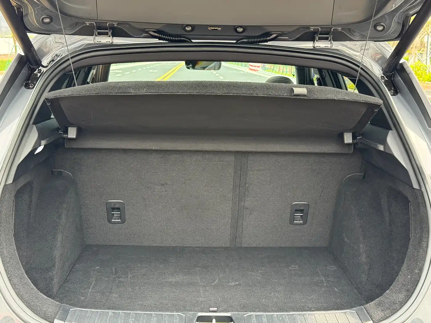Lynk & Co 06 2023 Remix 1.5T Power Pro фото 33