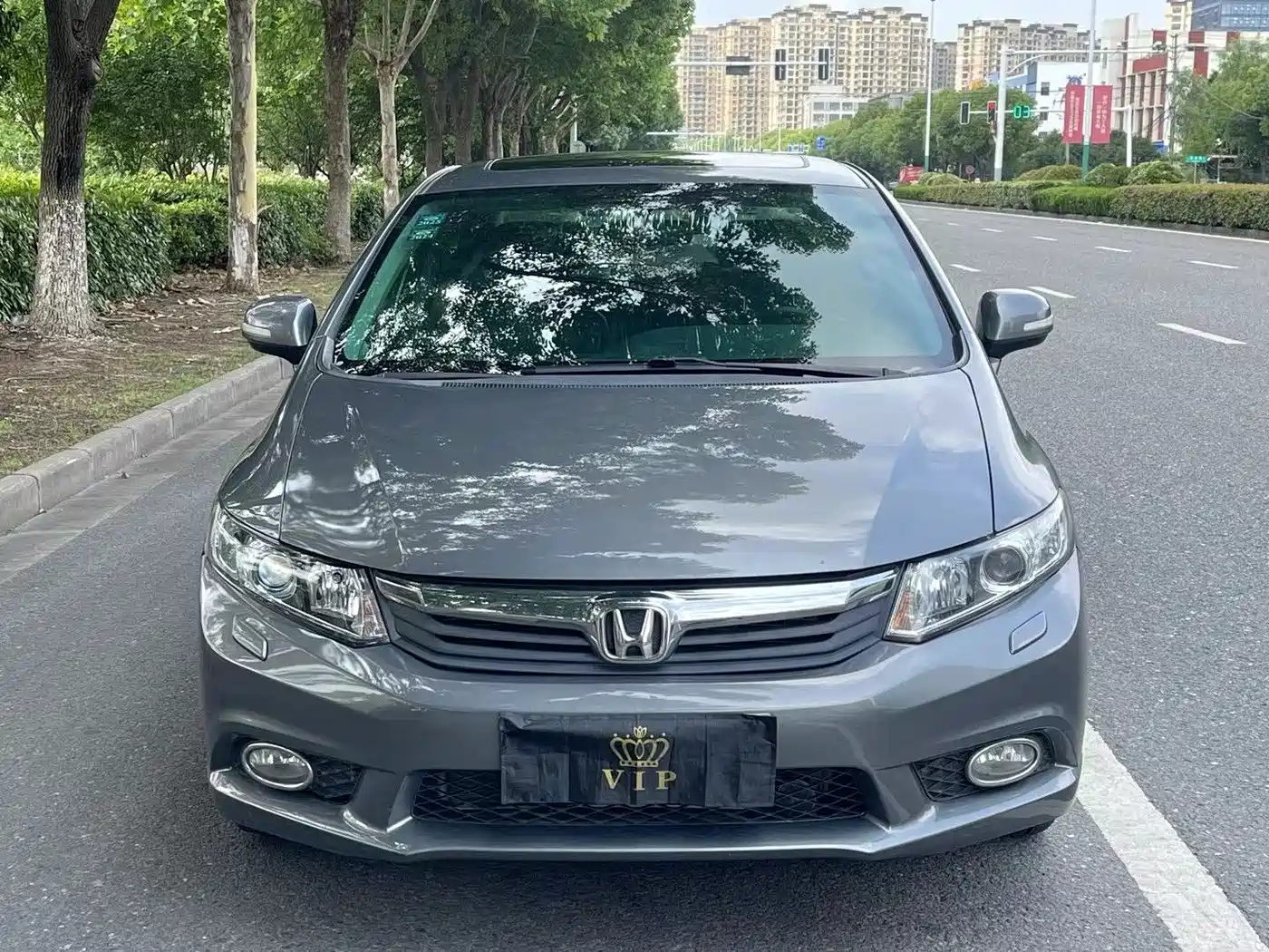 Фото 2 - Honda Civic
