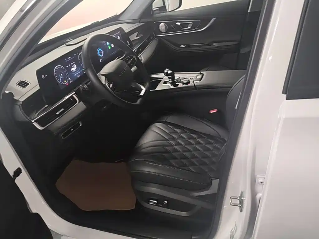 Chery Tiggo 7 PLUS 2024 2023 Champion Edition 1.5TCI CVT Extraordinary Edition