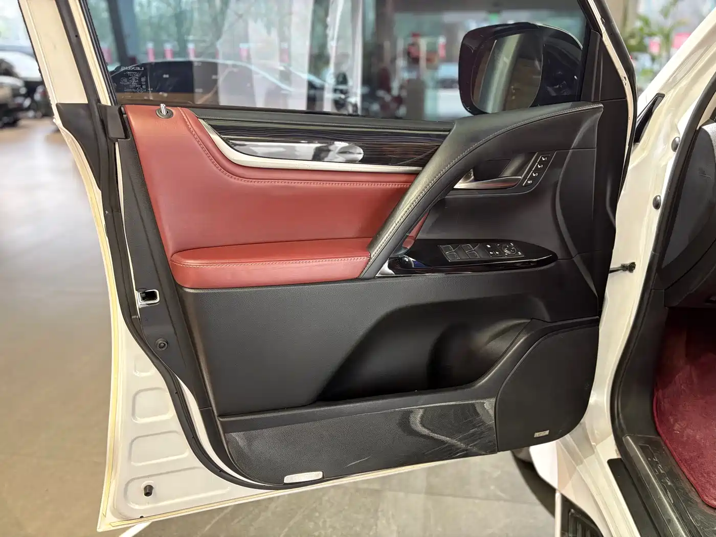 Lexus LX 2017 570 Prestige Luxury фото 7