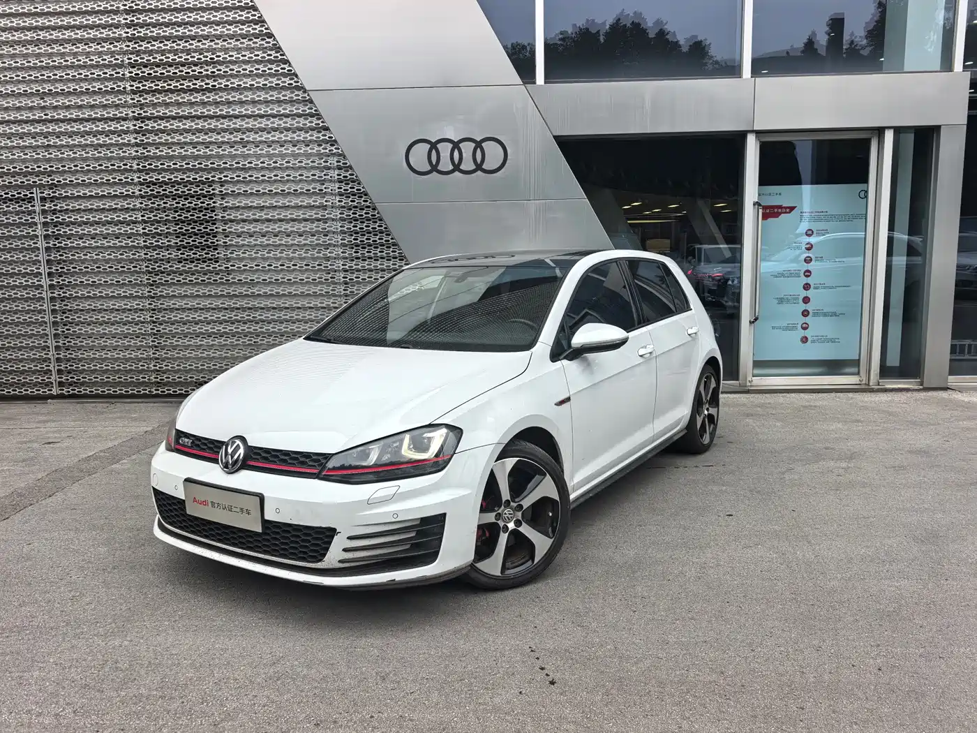 Volkswagen Golf GTI 2016 — пригон из Китая