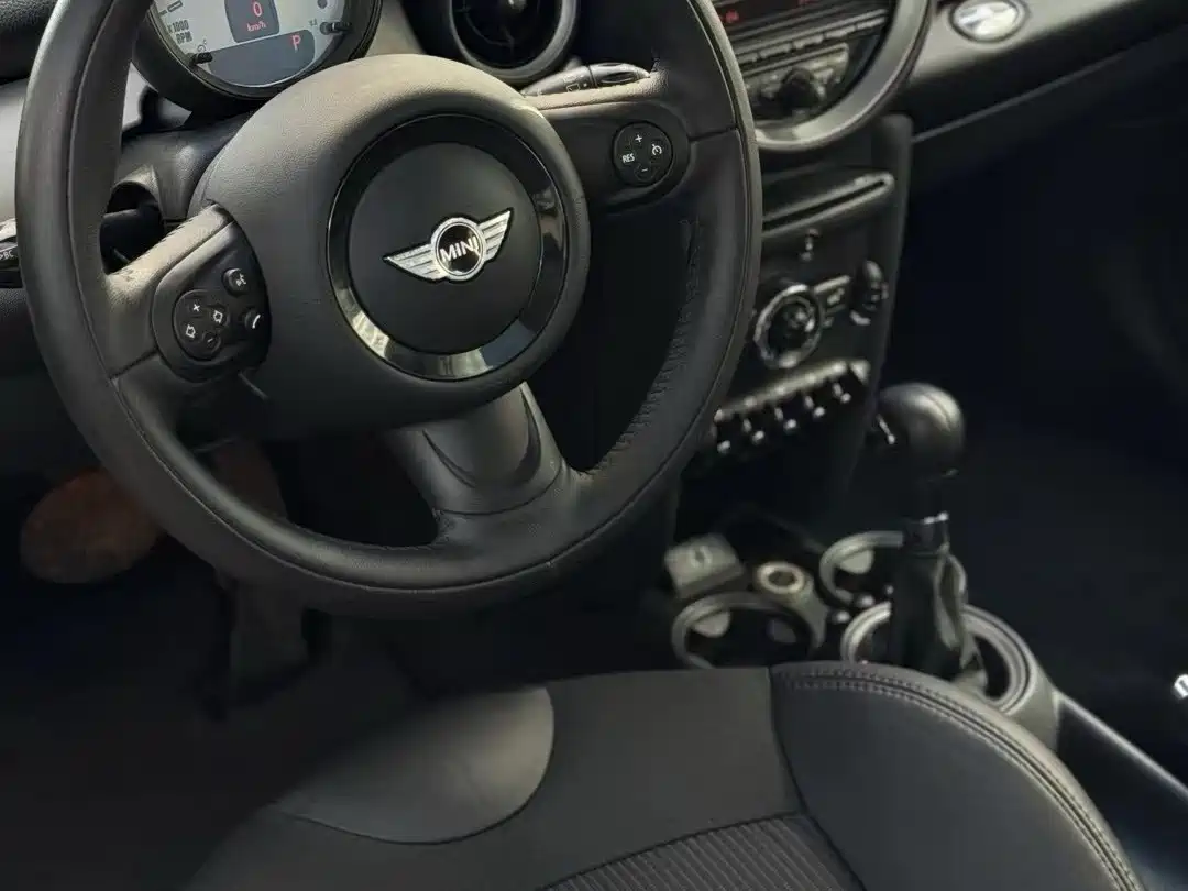 MINI MINI 2014 2012 1.6L COOPER Baker Street
