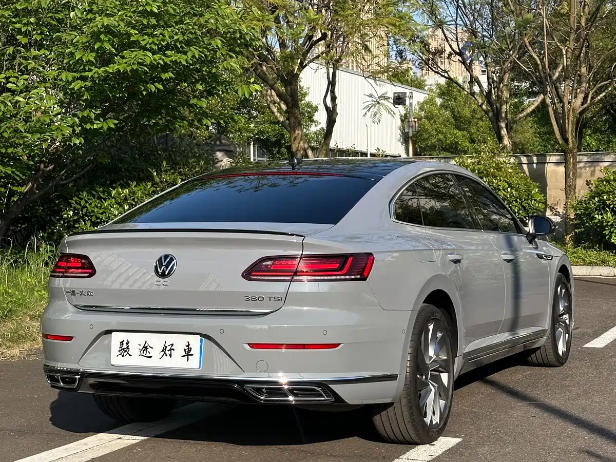 Volkswagen FAW-Volkswagen CC 2021 380TSI Eye-catching Edition фото 5